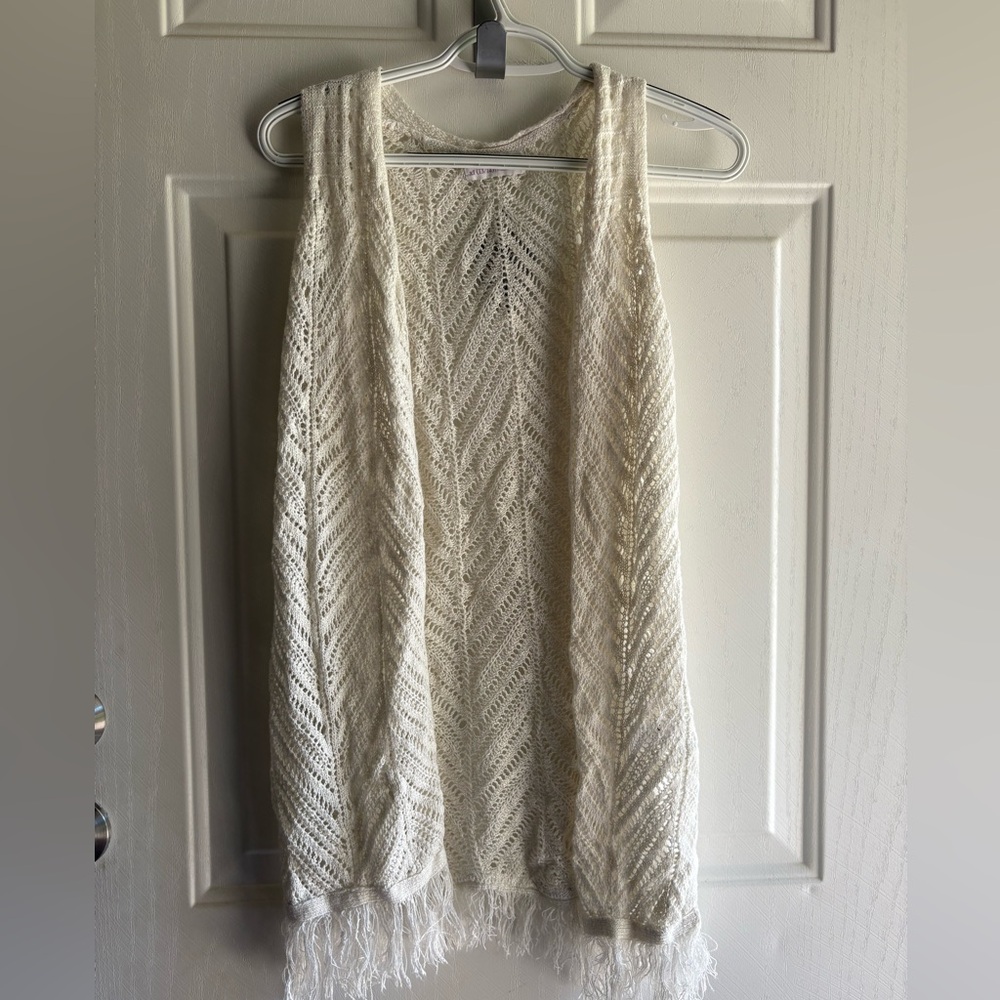 Evsie White Crochet Duster XL